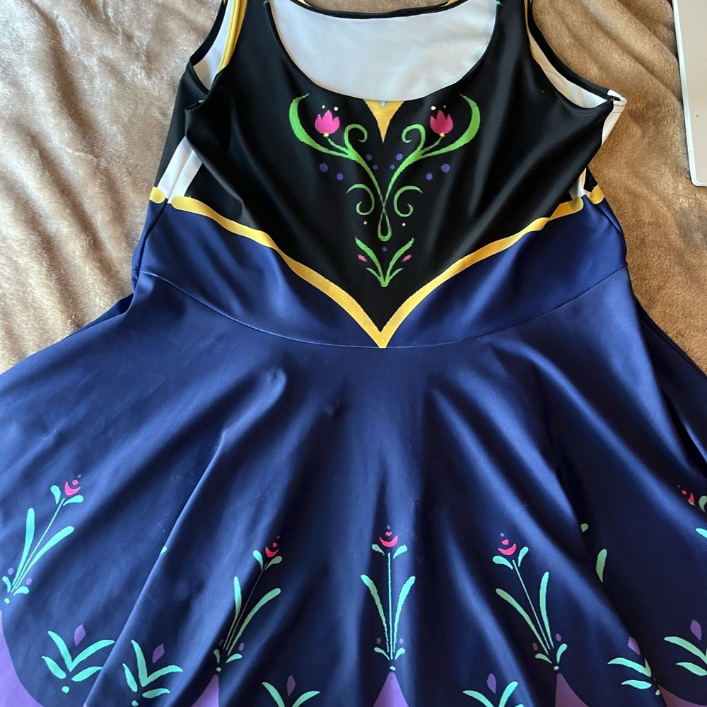 Adult Frosen Anna Dress - Black and Purple